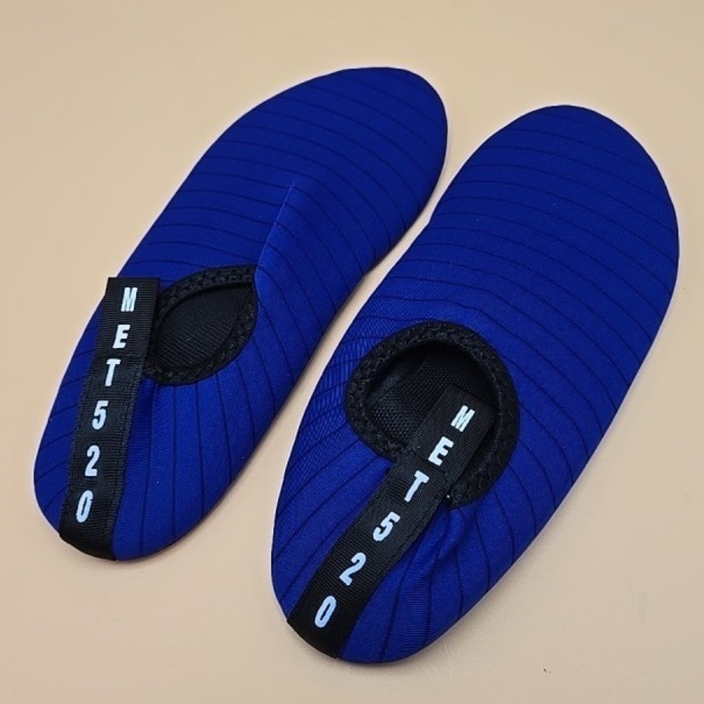 MET520 Men Women Kids Blue Striped Water Shoes Socks Slip On Beach Pool‎  38/39